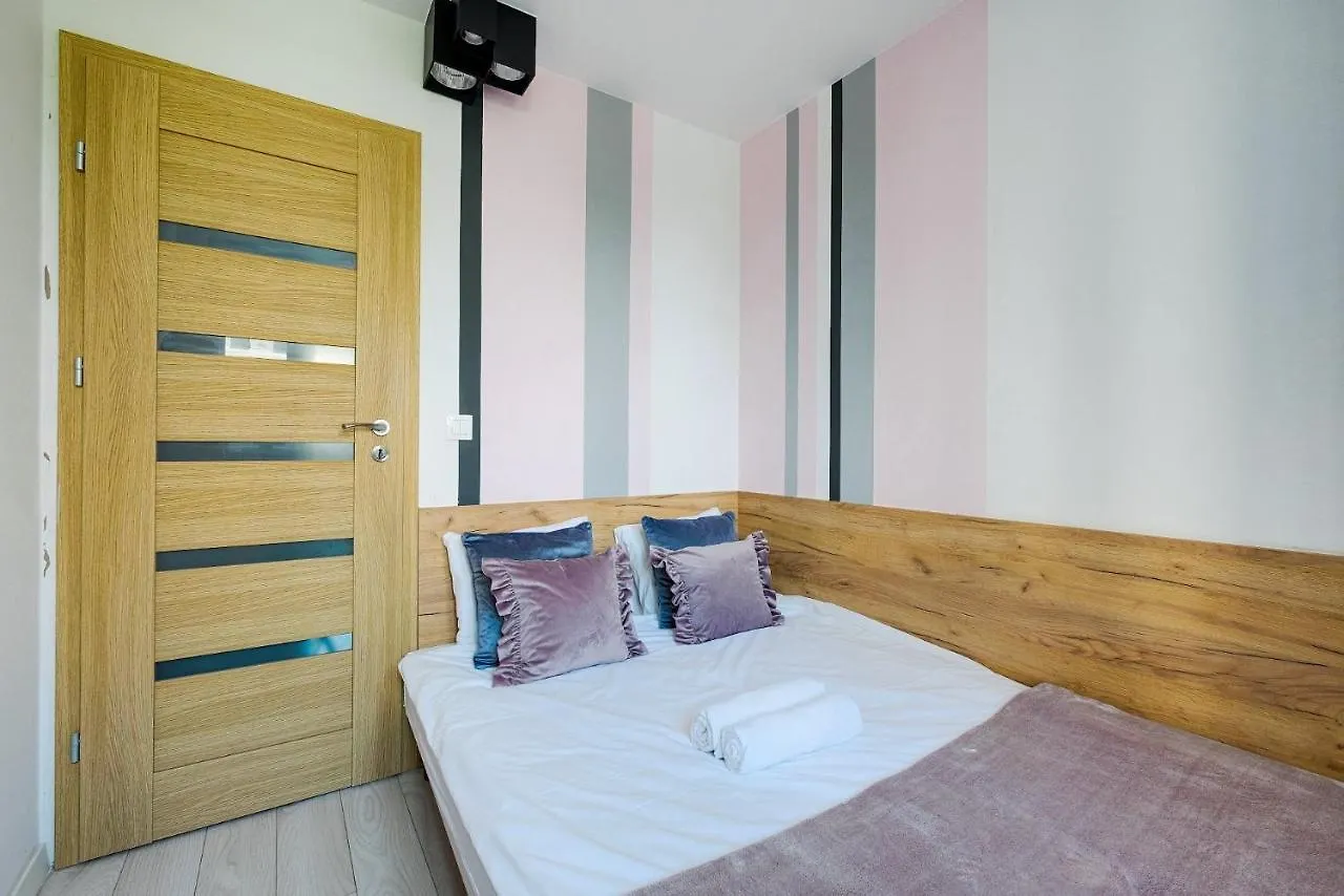 شقة وارسو  في 5Br Flat In Center