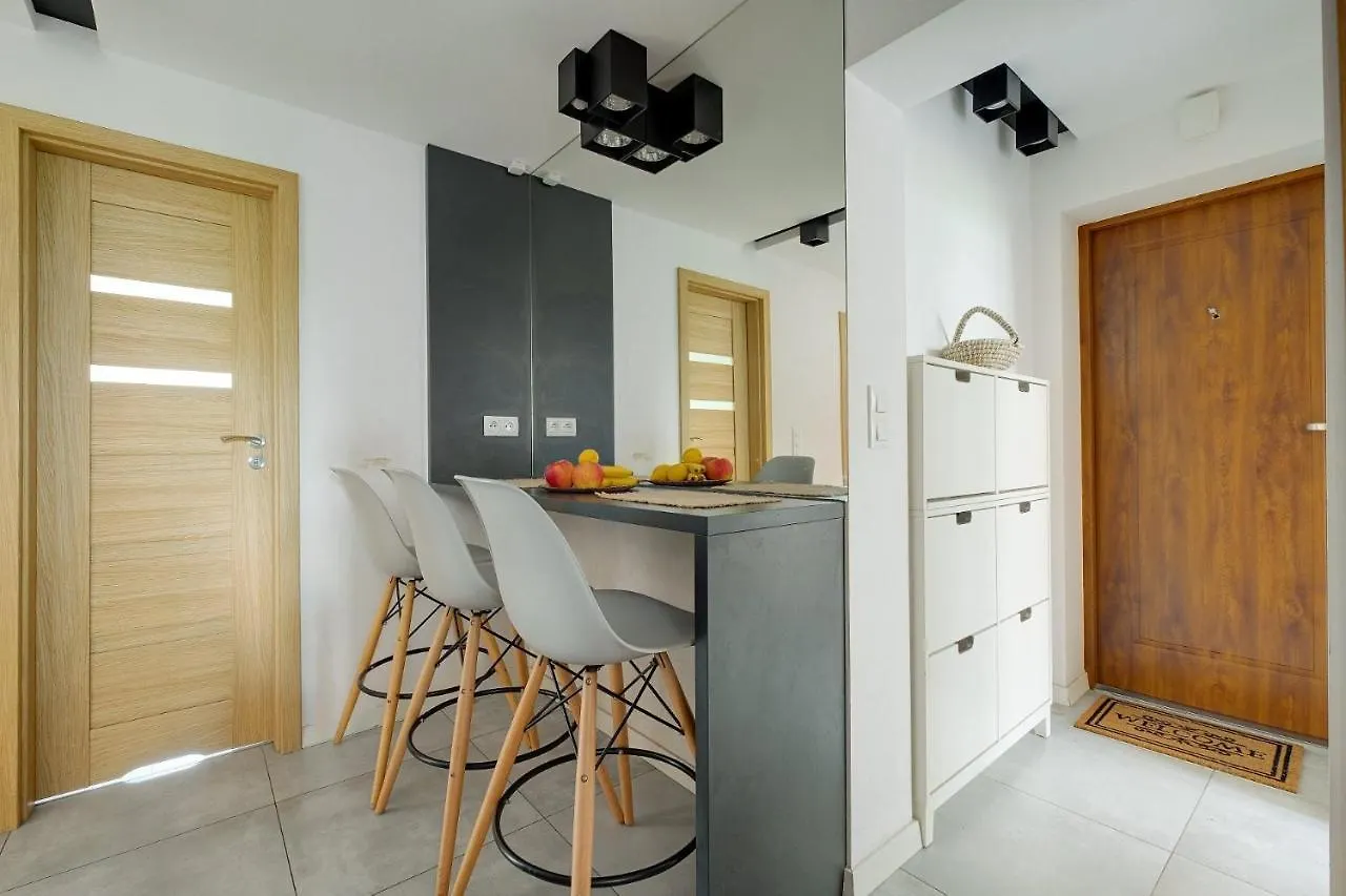 شقة وارسو  في 5Br Flat In Center